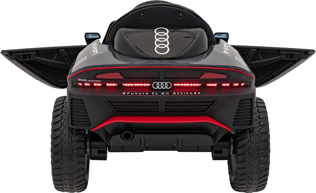 Ramiz Vozidlo Audi RSQ E-TRON sivé
