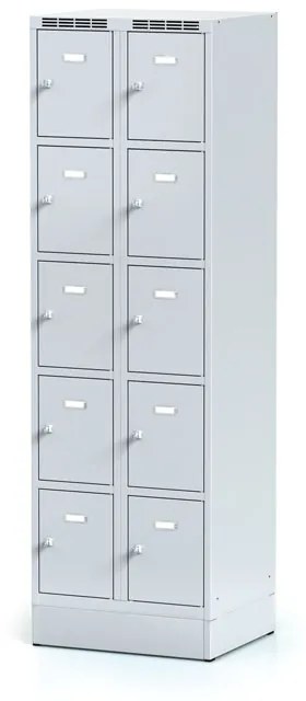 Alfa 3 Šatníková skrinka na sokli s úložnými boxami, 10 boxov, 1920 x 600 x 500 mm, otočný zámok, sivé dvere