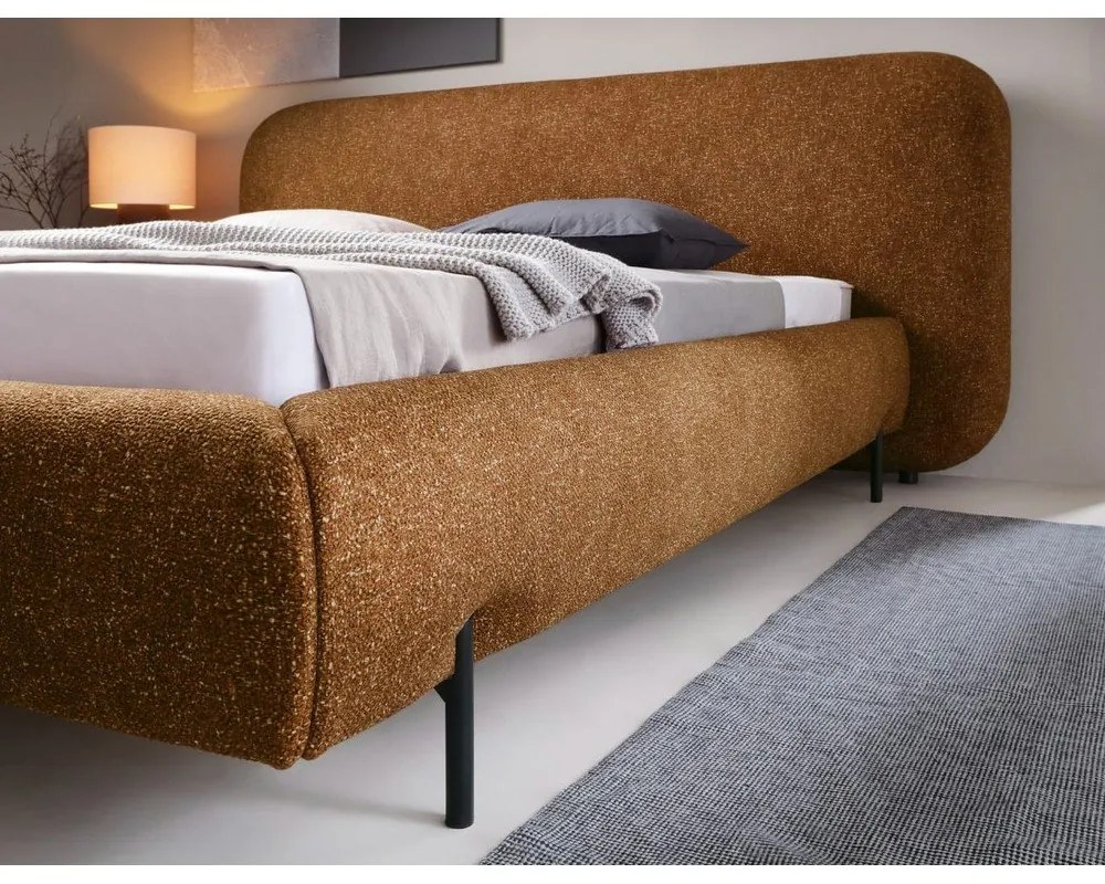 Okrovožltá čalúnená dvojlôžková posteľ s úložným priestorom s roštom 180x200 cm Pointt – ELTAP