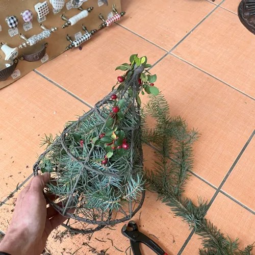 Christmas Tree metal svietidlo CREATIVE LED gemstone 44*20