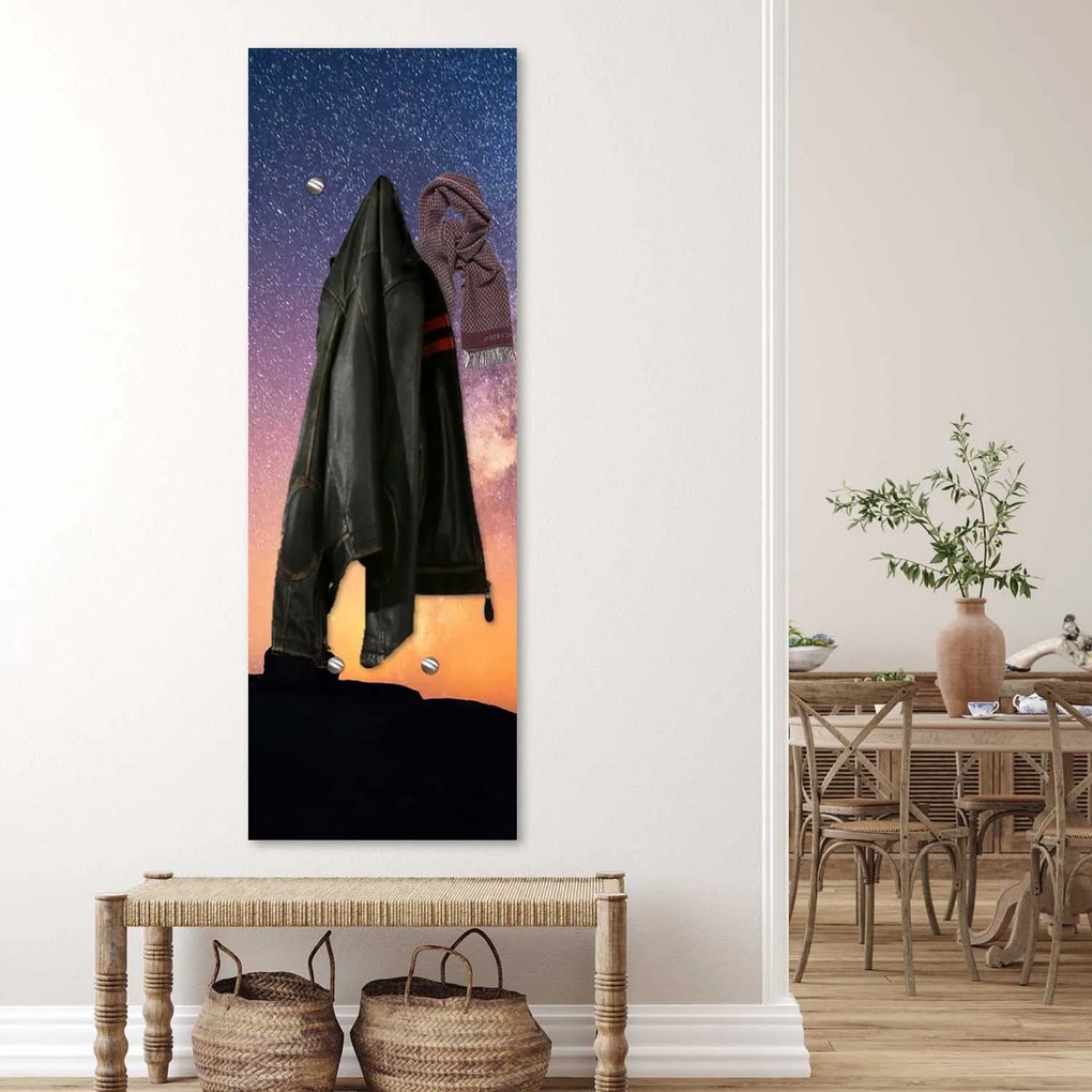 Gario Vešiak na stenu Človek a hviezdy Rozmery: 40 x 118 cm