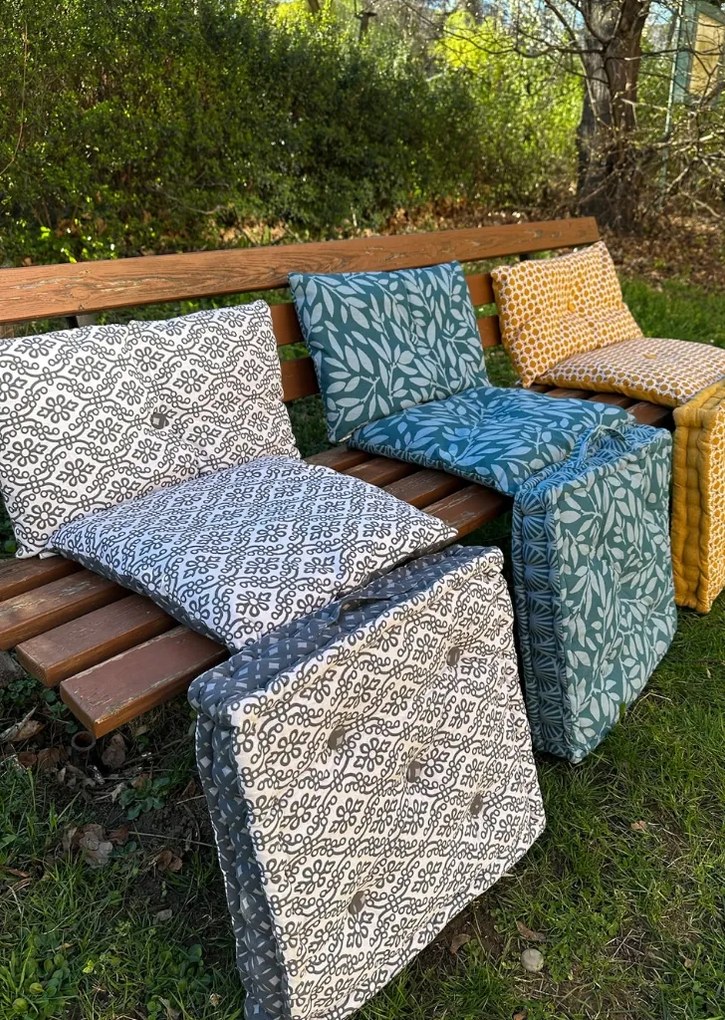 Biely podsedák RUNE - viac veľkostí Rozmer: 30 x 50 cm