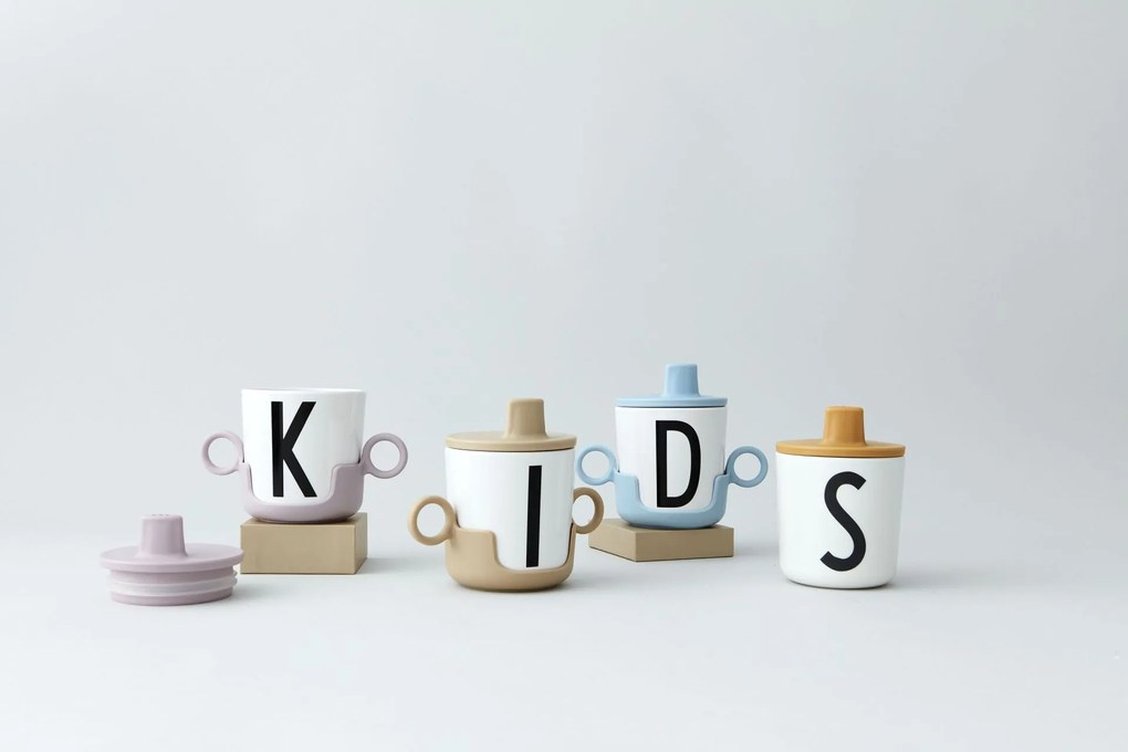 DESIGN LETTERS Detský hrnček Ecozen Letters 200 ml J