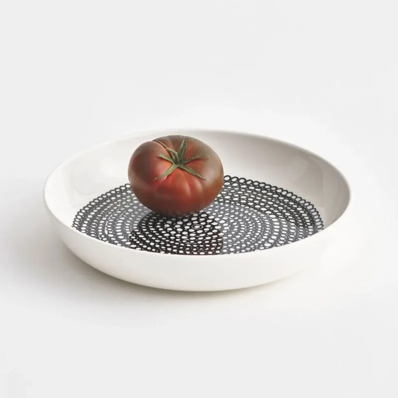 Hlboký tanier Oiva Räsymatto 20,5cm, čierny
