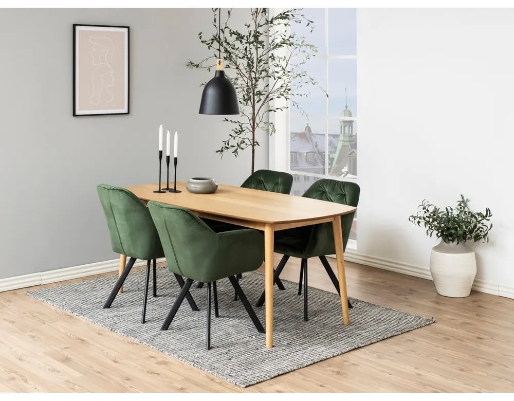 Zelené čalúnené jedálenské kreslo s podrúčkami Lola – Actona