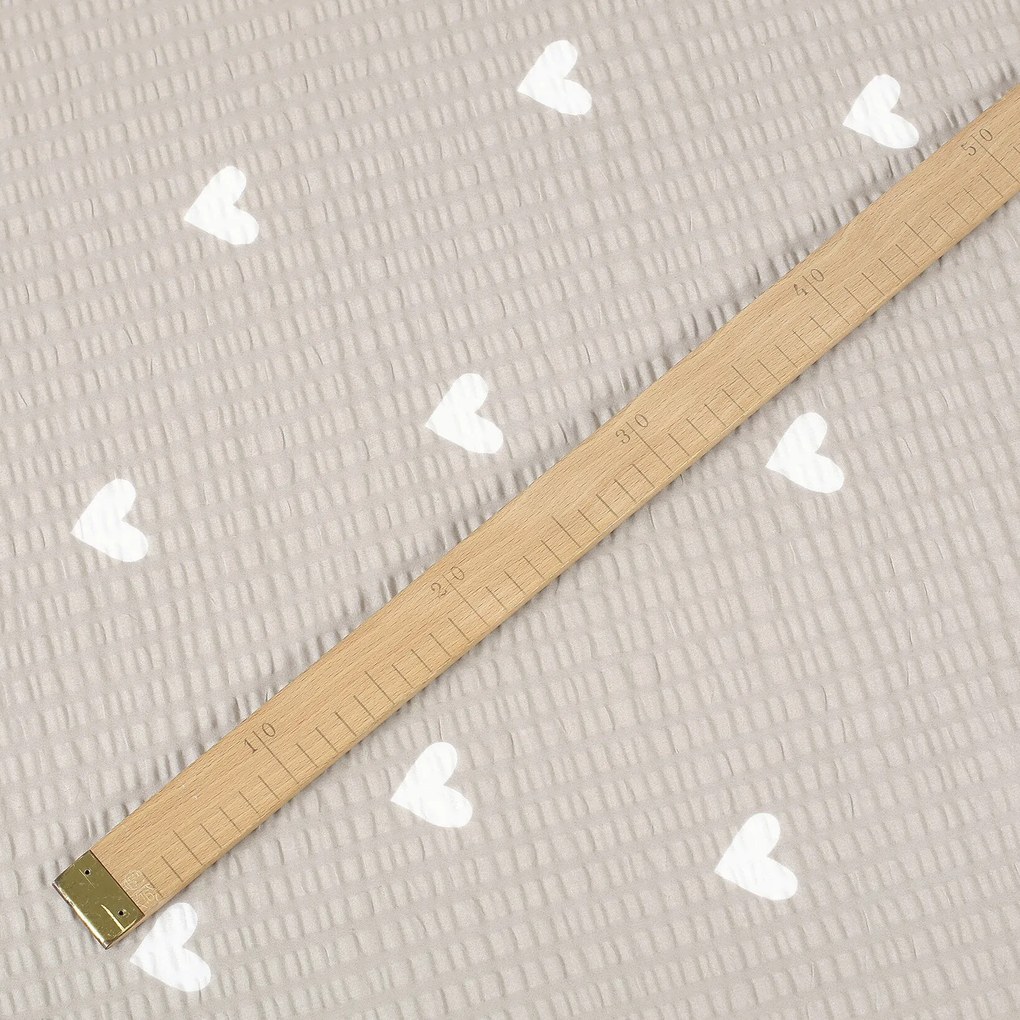 Goldea bavlnený krep - srdiečka na latte 160 cm