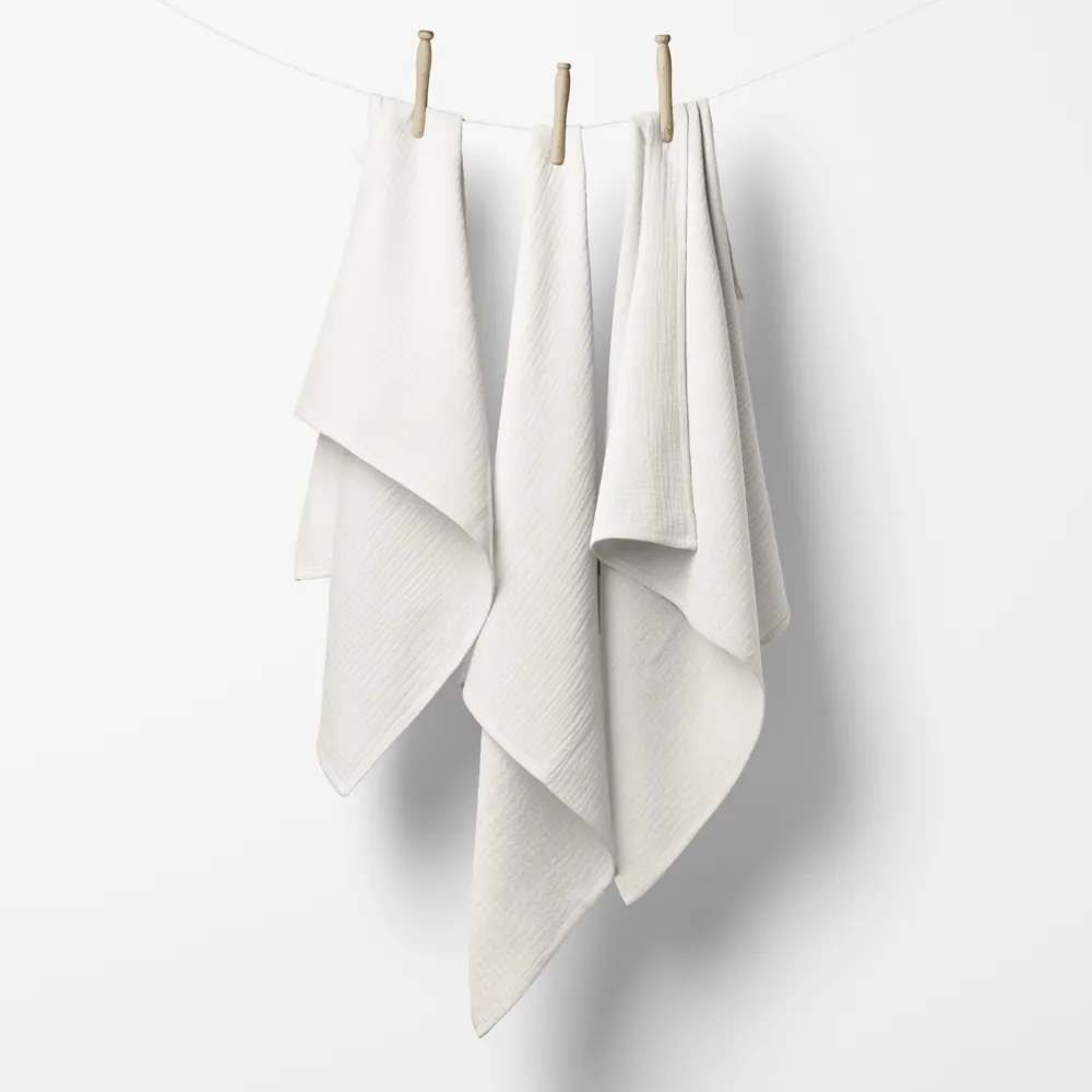 Biante Mušelínová plienka/dečka MSN-082 Krémovo biela 70x70 cm