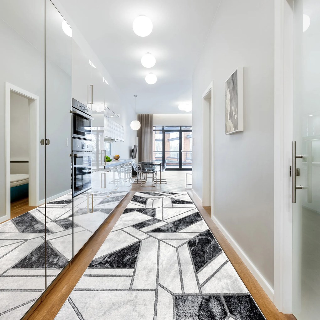 Behúň EMERALD 81953 Glamour exclusive, geometrický, čierno - strieborný