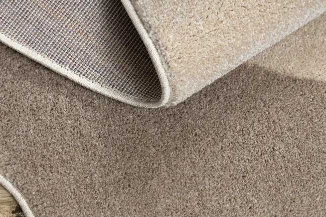 Koberec FUSION Shape  5710 krémový / tehlový