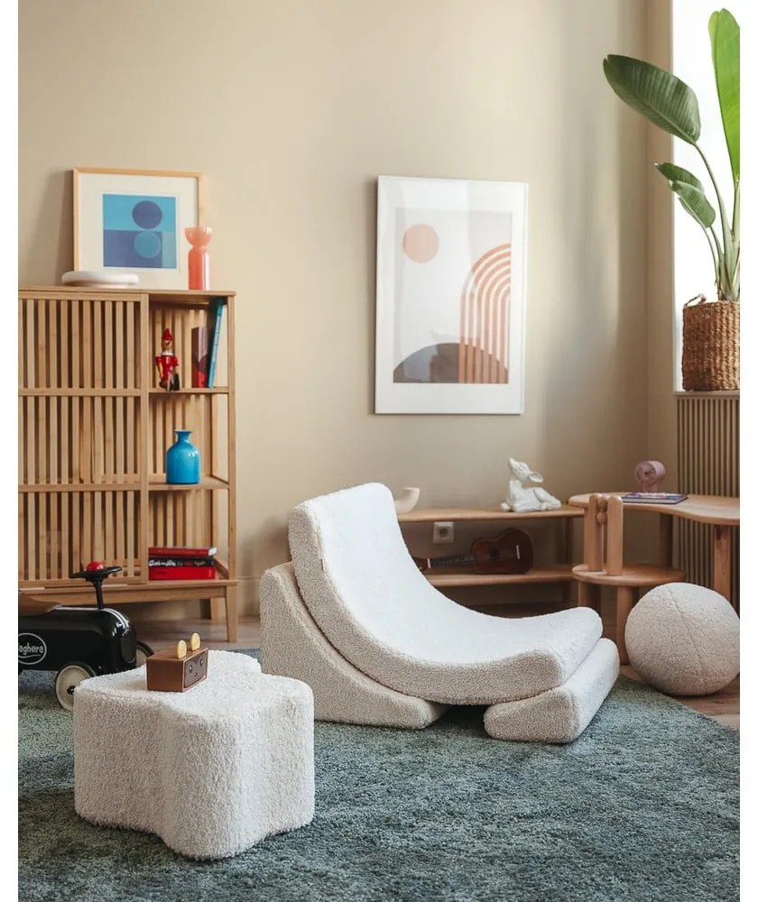 Krémové detské kresielko z textílie buklé Moon – Wigiwama