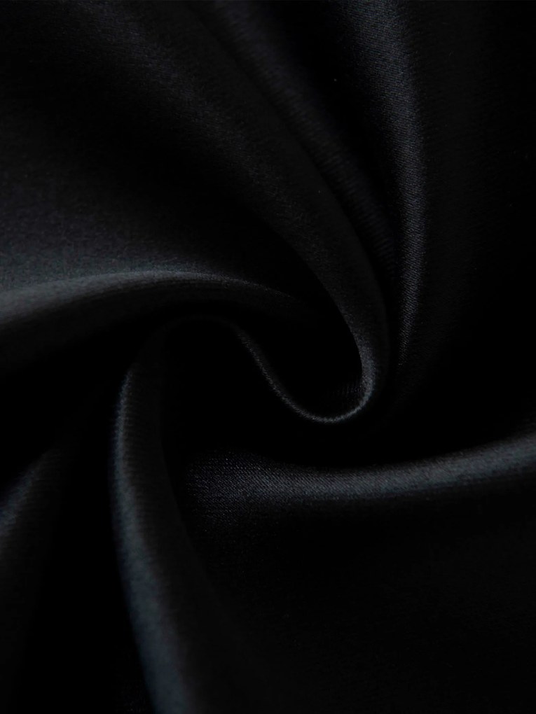 Blackout závesy Elias čierna – 140 × 280 cm (2 ks) - riasiaca stuha