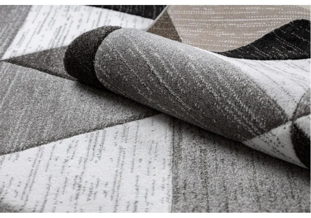 Kusový koberec Rino sivý 200x290cm