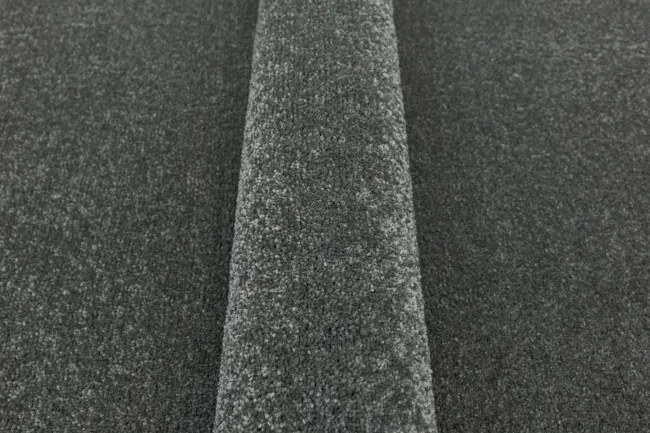 Metrážný koberec Carousel 275 NSF sivý