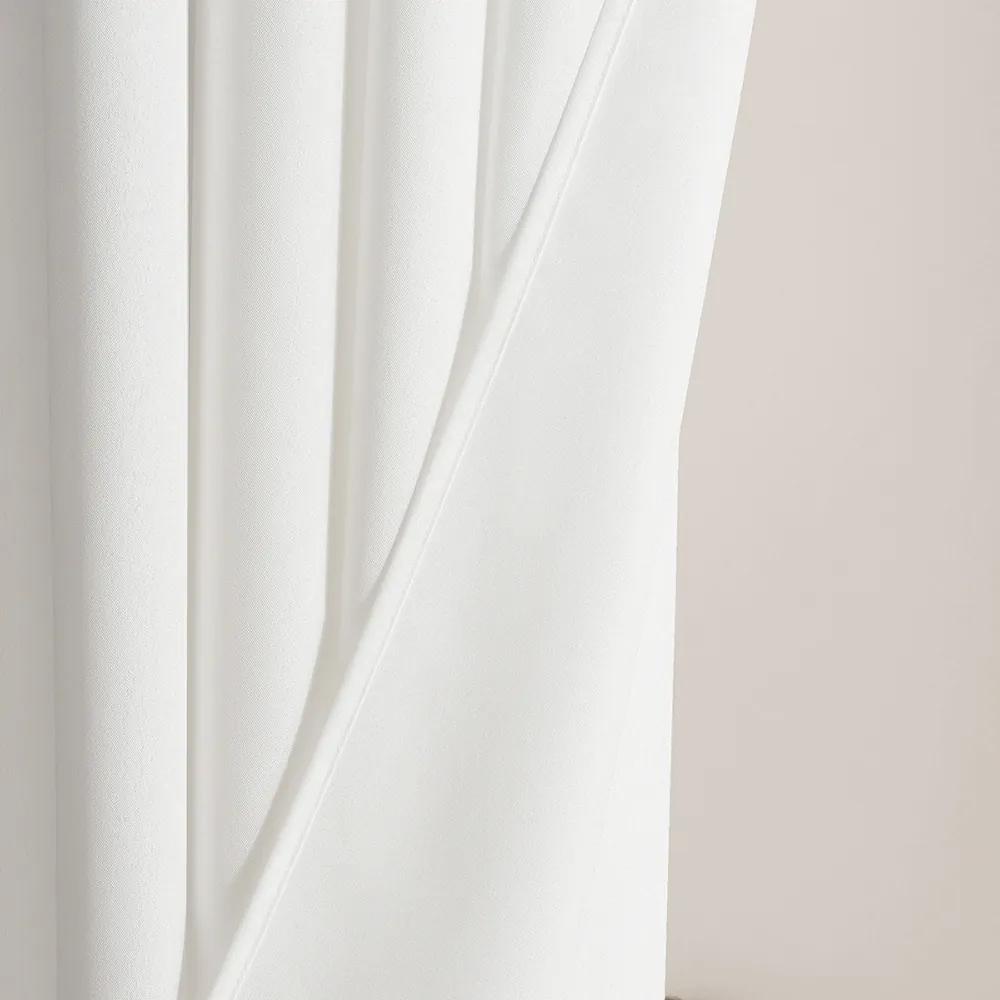 Room99 Hotový záves na krúžkoch AURA Farba: Biela/Strieborná, Veľkosť: 180 x 250 cm