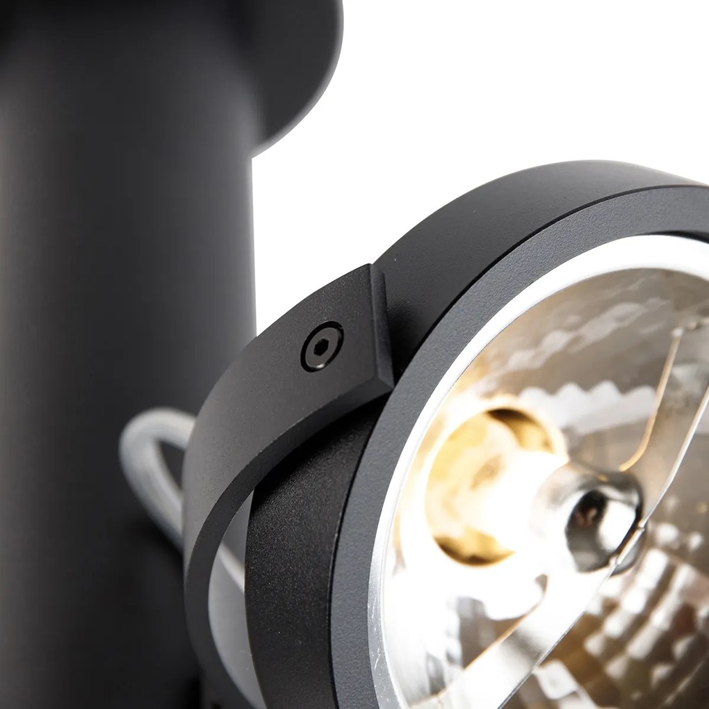 Moderné bodové svietidlo čierne nastaviteľné 3-svetelné - Goes