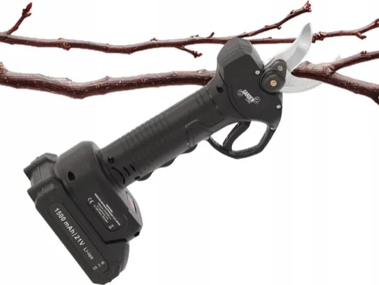 Akumulátorové nožnice na konáre 30 mm – dve batérie, nabíjačka, kufrík