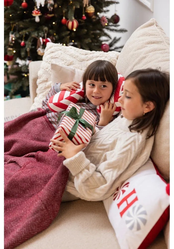 Dekoračný vankúš s vianočným motívom 50x30 cm Candy Cane - Catherine Lansfield