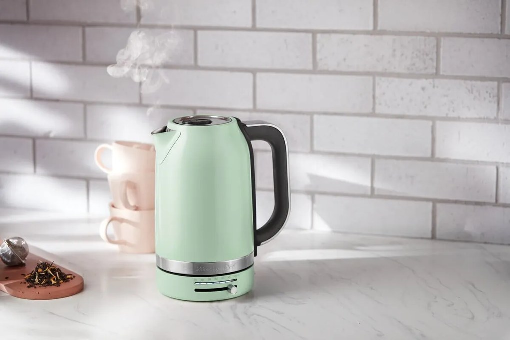 Rýchlovarná kanvica KitchenAid s reguláciou teploty 1,7 l strieborná