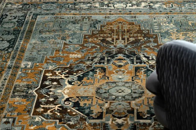Vlnený koberec POLONIA ALHAMBRA Ornament, koňakový rám