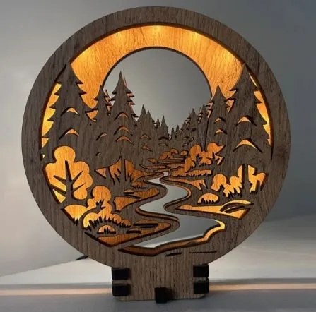 Drevená lampička na nočný stolík Les