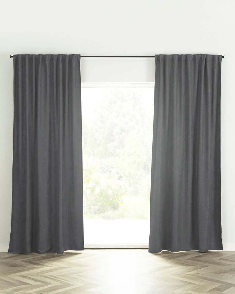 Záves BASIC s navliekacou riasiacou páskou 140x260 cm tmavosivy šenil 1 ks.