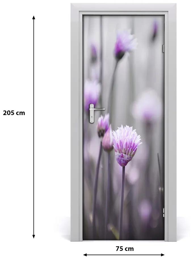 Fototapeta samolepiace kvety pažítky 75x205 cm