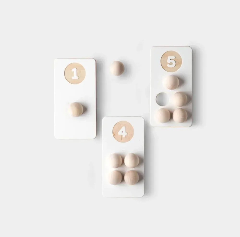 Čísla - drevené guličky