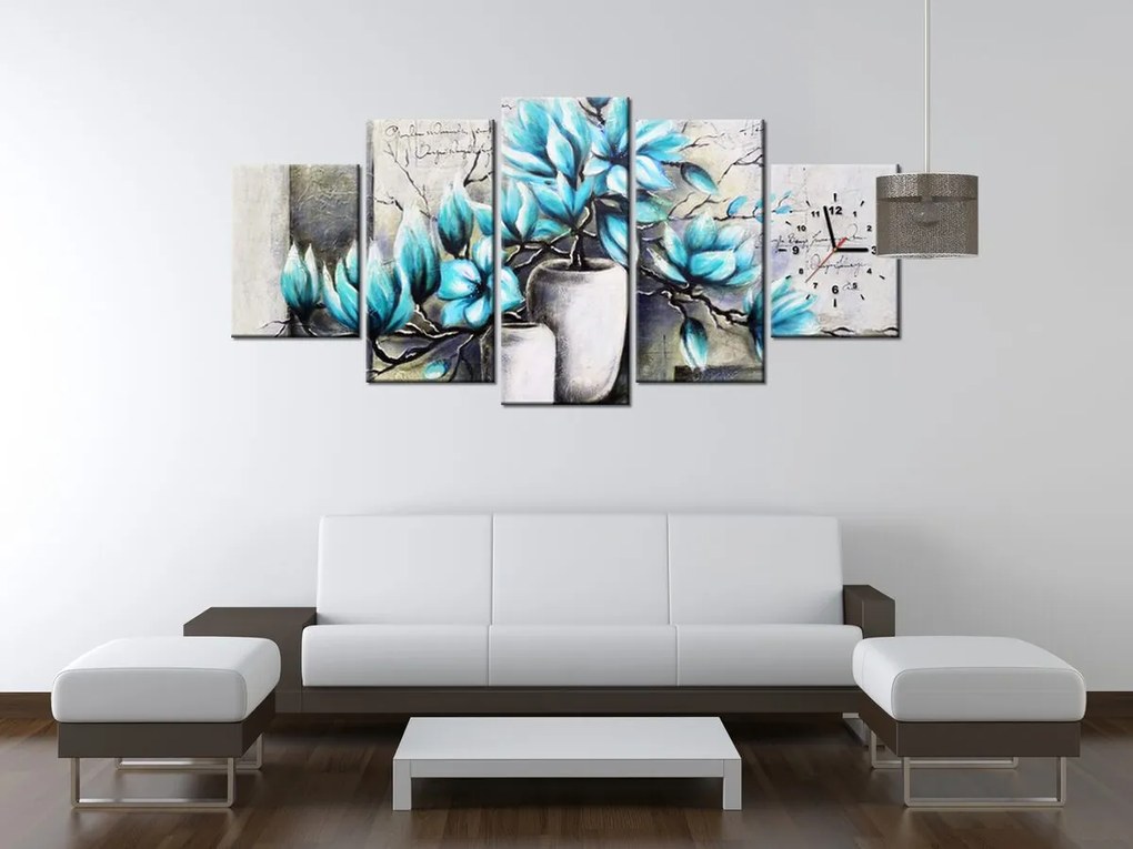 Gario Obraz s hodinami Modré magnólie vo vázach - 5 dielny Rozmery: 150 x 105 cm
