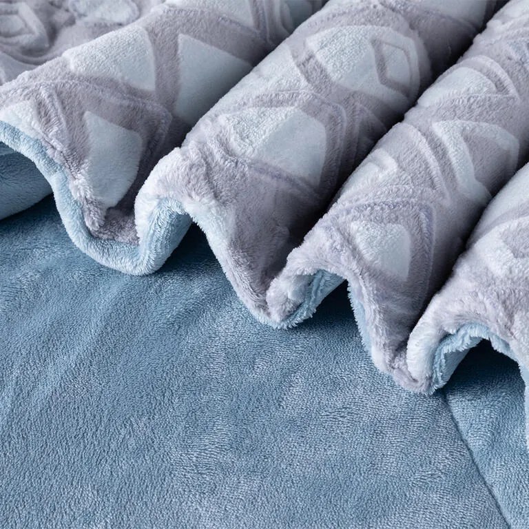 Prešívaná mikroplyšová súprava VELORA 2 ks