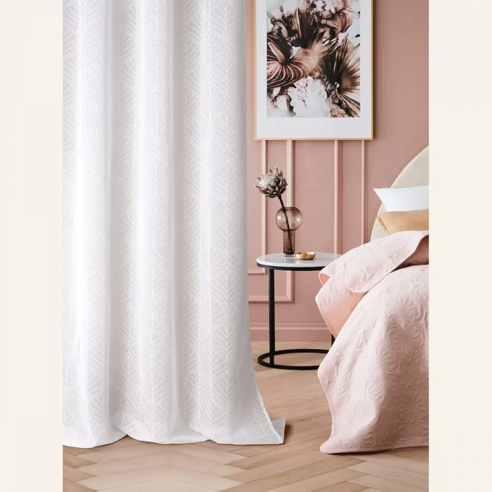 Záclona  La Rossa  bielej farby na riasiacou páskou 140 x 240 cm