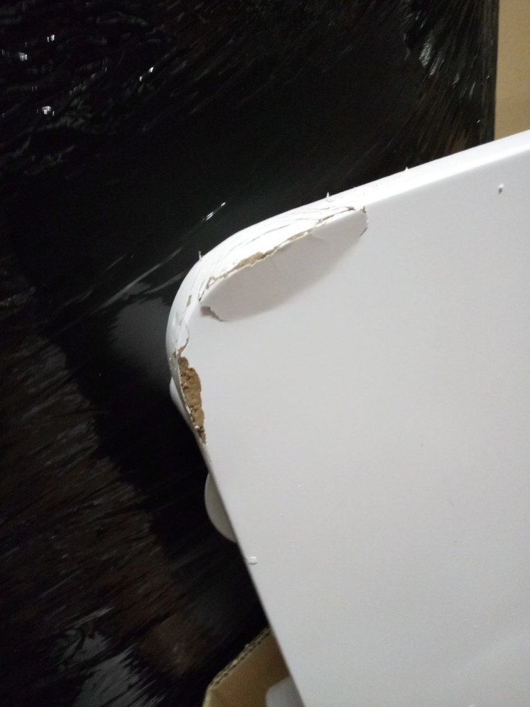 AKCIA Biely jedálenský stôl BERGEN 120x80 cm II. akosť