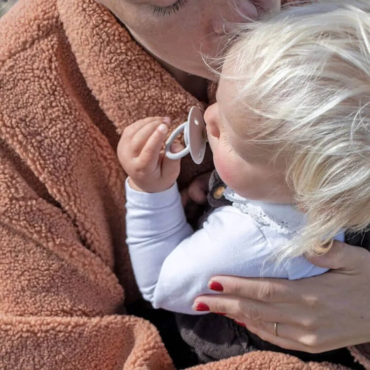 BIBS De Lux cumlíky, kaučuk 2ks - veľkosť 1 - Honey bee Olive