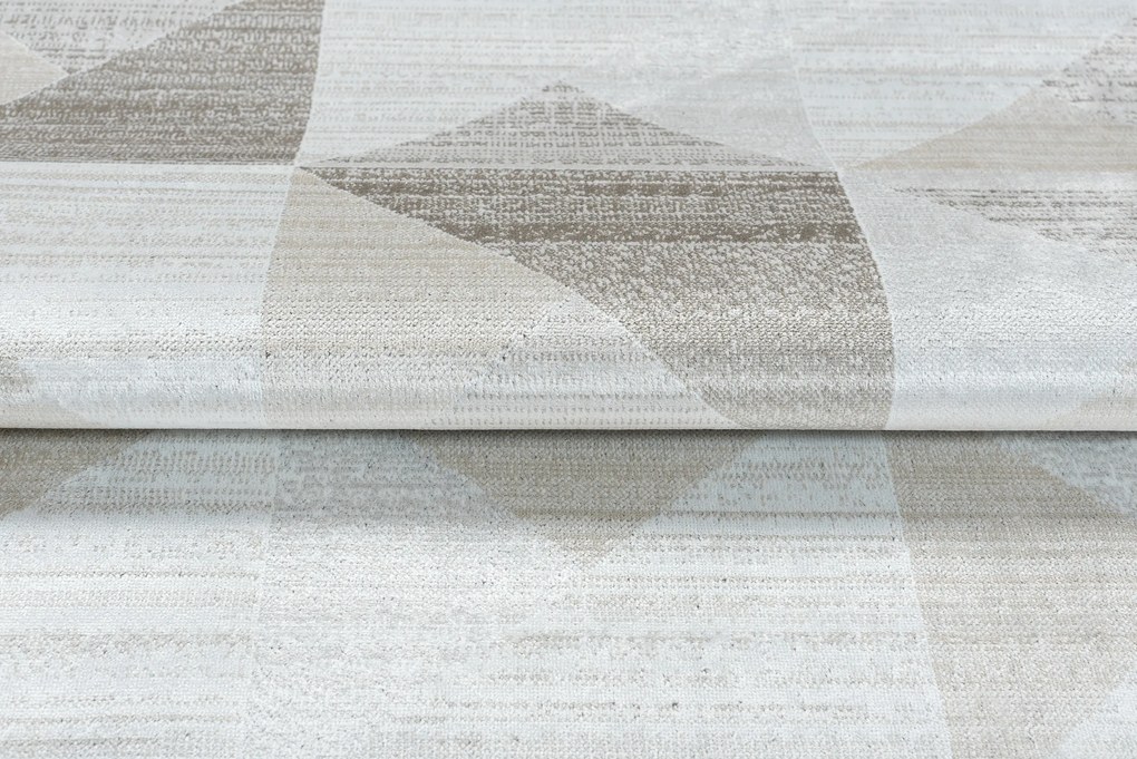 TA Koberec Isphahan 84196/402 Cream Rozmer: 185x275 cm