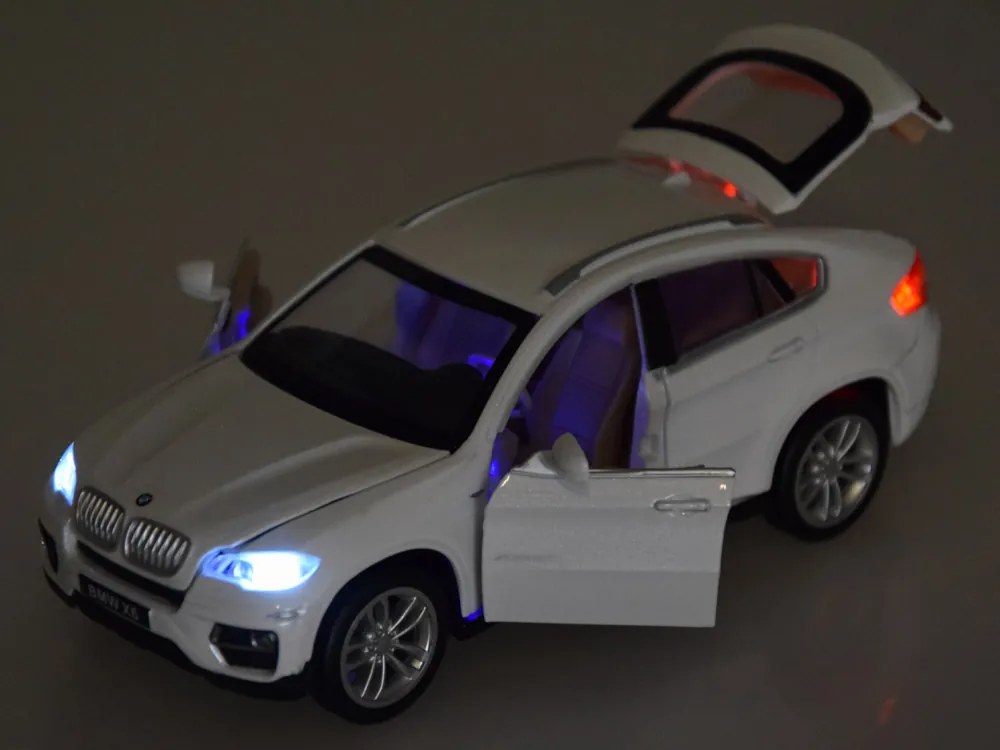 Jokomisiada Autíčko BMW X6 – 1:32 biele