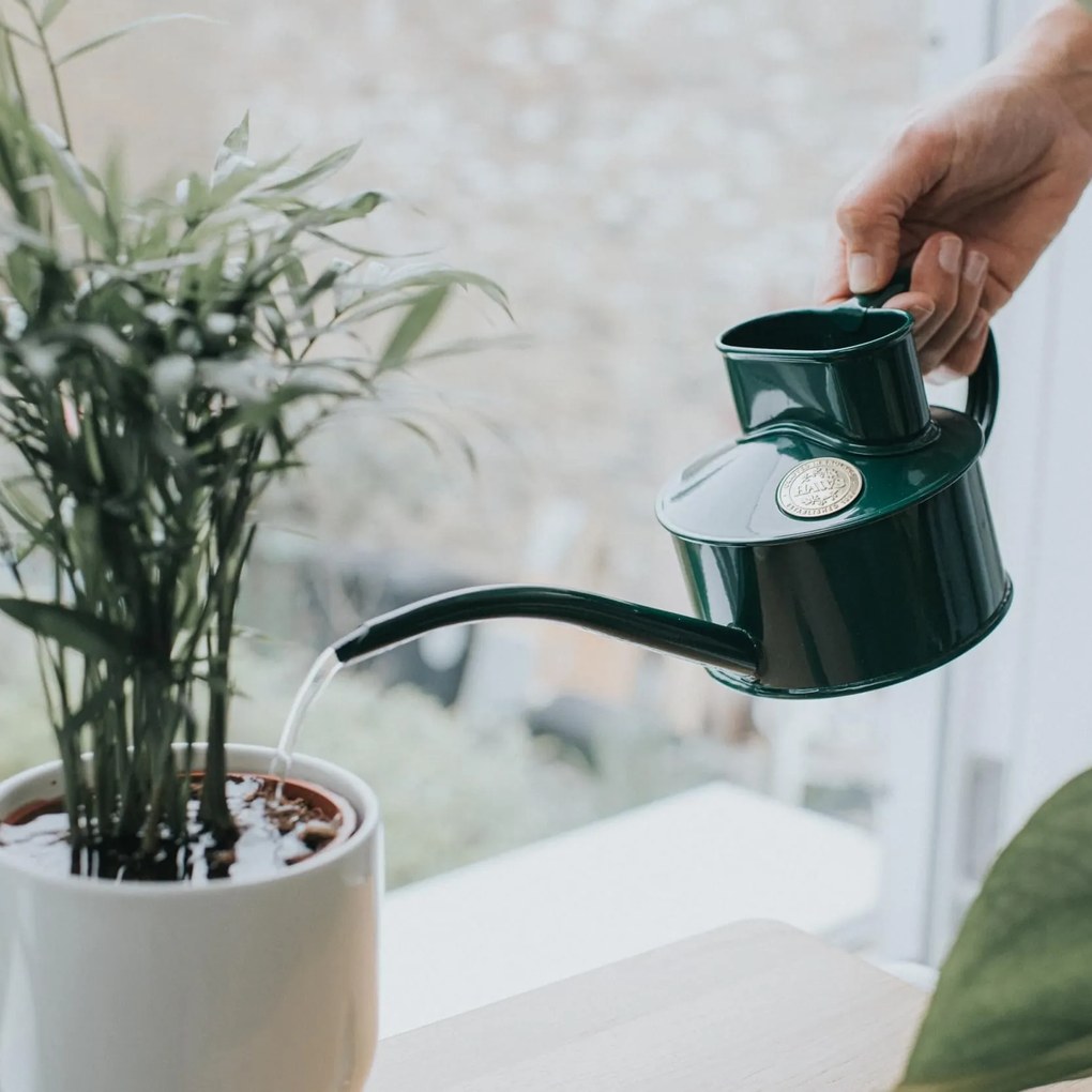 HAWS Krhlička na polievanie Fazeley Flow Green – 700 ml