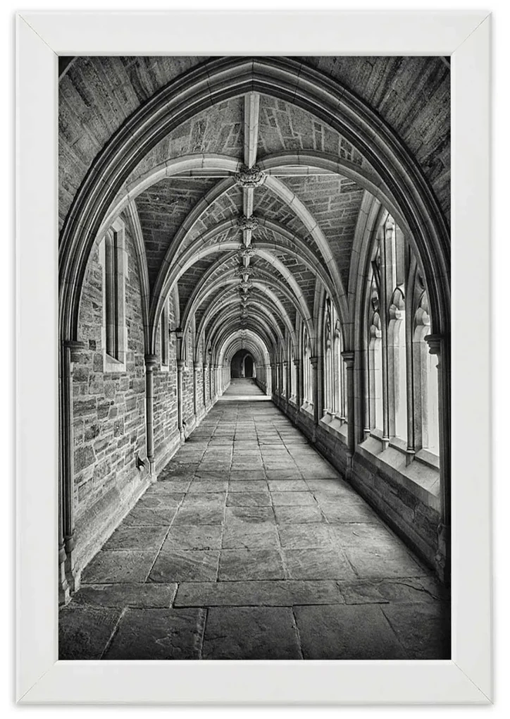 Gario Plagát Interiér kamennej katedrály Farba rámu: Bez rámu, Rozmery: 20 x 30 cm