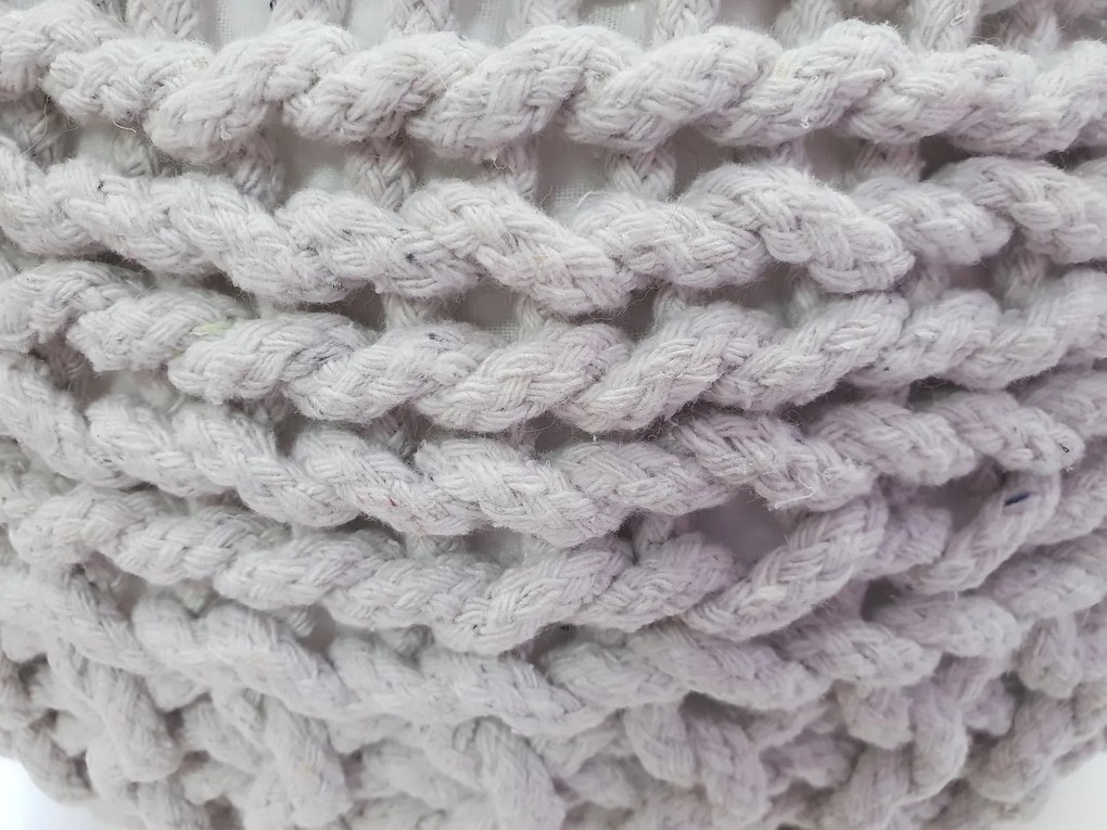 KUDOS Textiles Pvt. Ltd. MEGA AKCE: Sedací vak TEA POUF 17 bílý - 40x40x35 cm