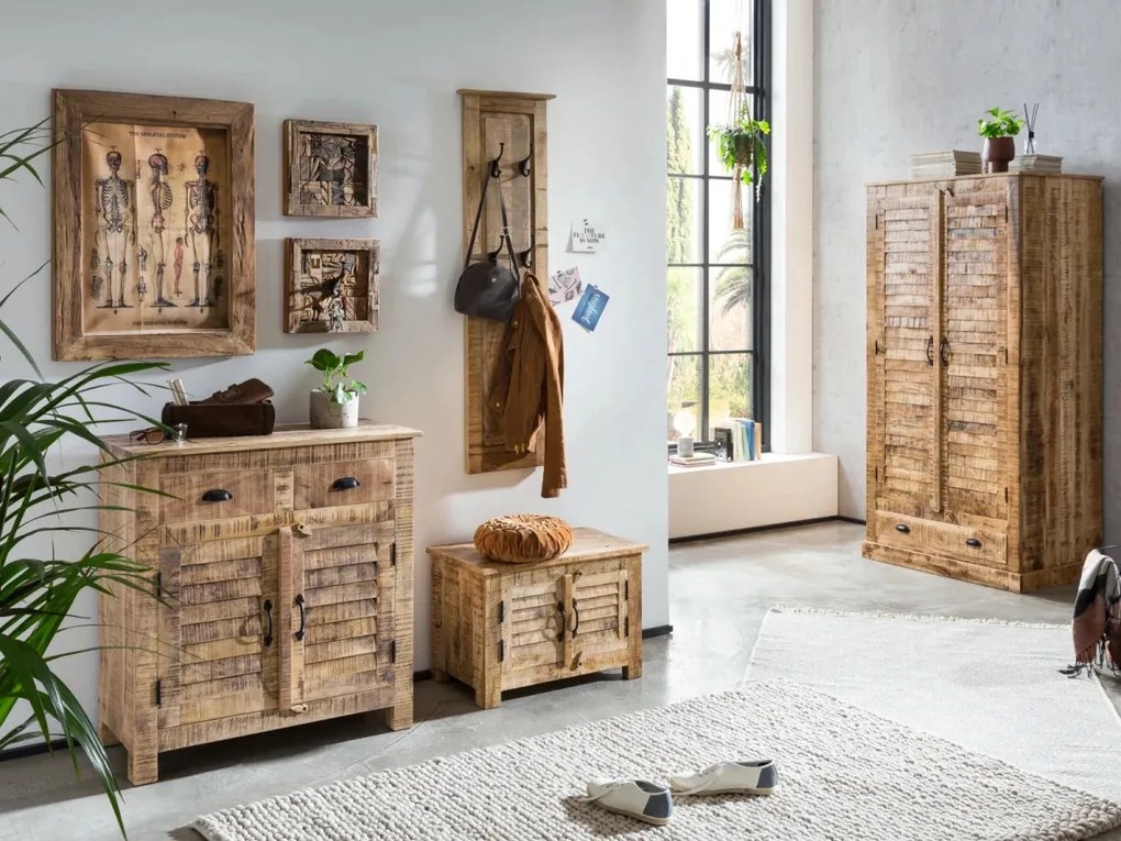 furniture-nabytek.cz - Masivní příborník Caribou z mangového dřeva, lakovaný, přírodní barva – 122×42×90 cm
