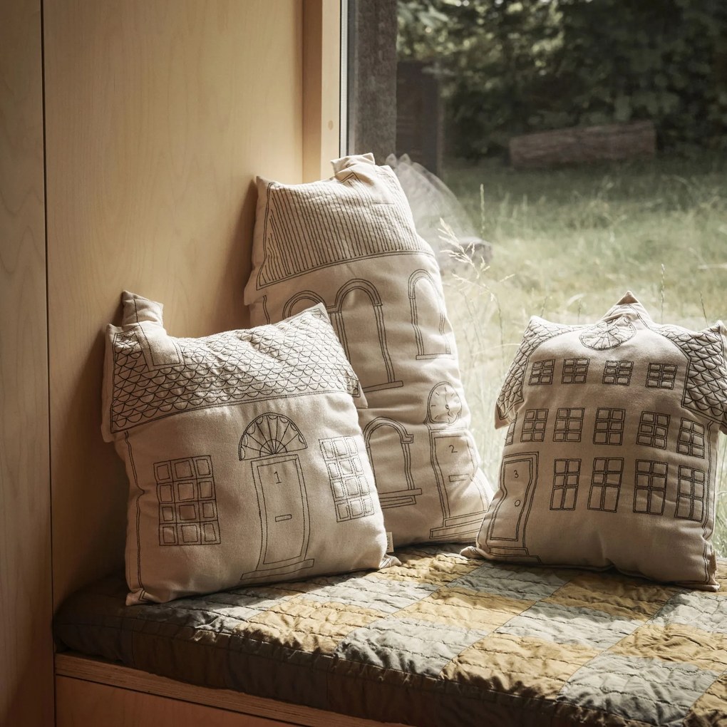 Ferm Living Dekoratívny vankúš Abode Windows Off White 45 x 45 cm