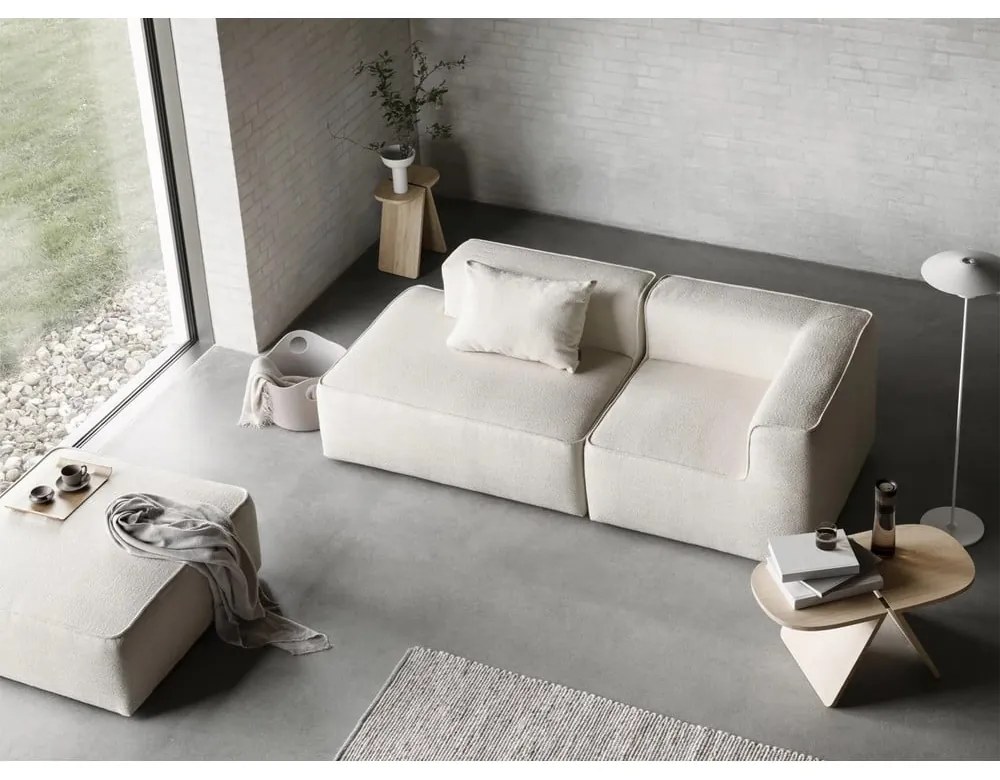 Konferenčný stolík z dubového dreva v prírodnej farbe 43x80 cm Avio – Blomus