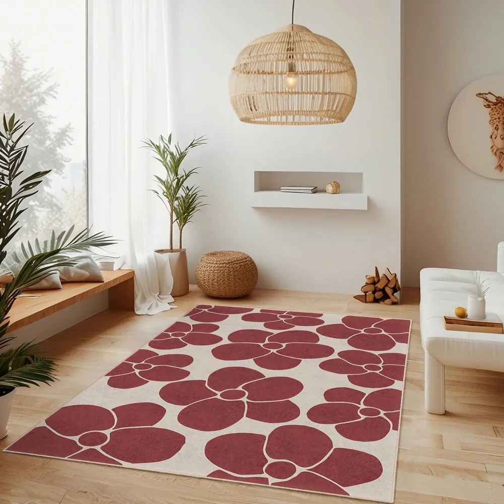 Červený prateľný koberec 120x180 cm Red Meadow – Mila Home