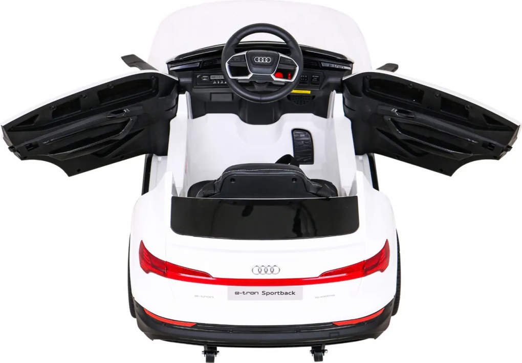 Ramiz Audi E-Tron Sportback pre deti Biela + Pilot + pohon 4x4 + pomalý štart + rádio MP3 + LED
