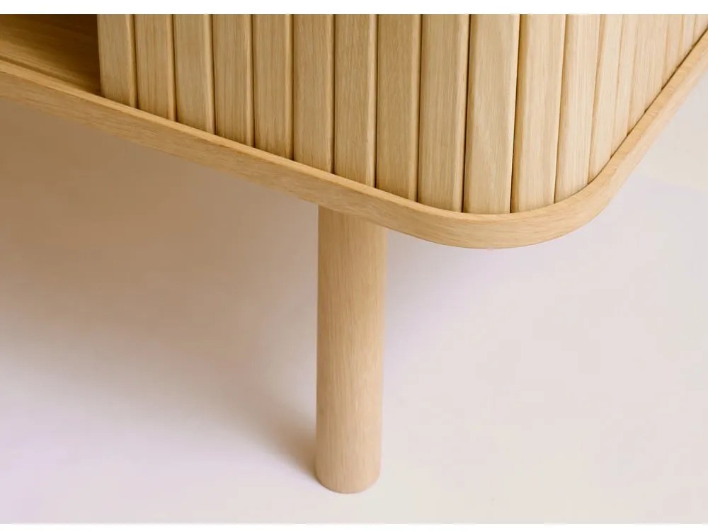 Skrinka v dekore duba s posuvnými dverami v prírodnej farbe 113x90 cm Cavo – Unique Furniture