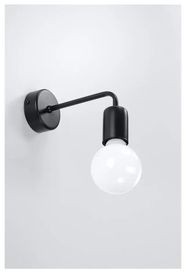 Čierne nástenné svietidlo Sollux Donato