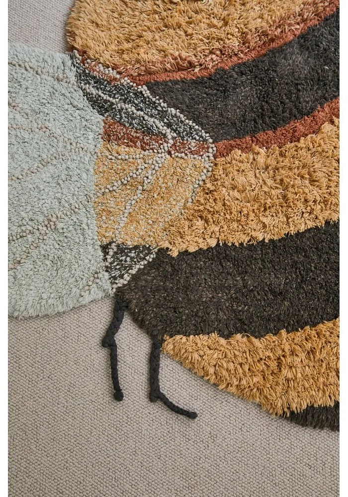 Žltý prateľný ručne tkaný bavlnený detský koberec 115x150 cm Bee – Lorena Canals