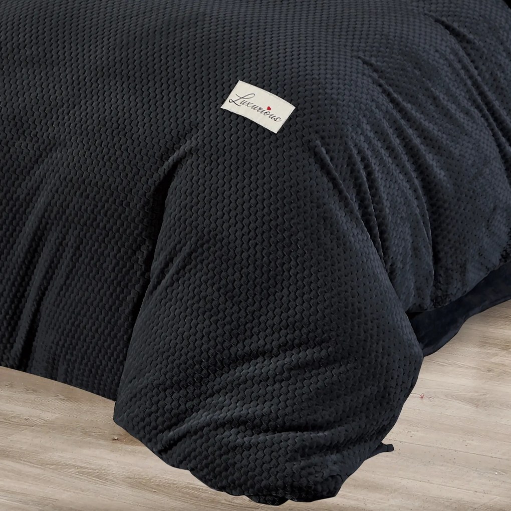 Dekorstudio Obojstranné plyšové posteľné obliečky PMK-05 v čiernej farbe Rozmer posteľných obliečok: Šírka x Dĺžka: 220x200cm + 2 ks 70x80 cm
