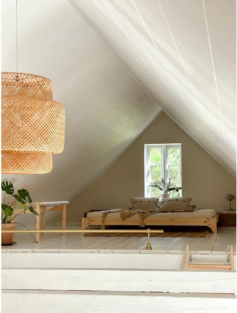 Dvojlôžková posteľ z borovicového dreva s roštom 140x200 cm Elan – Karup Design