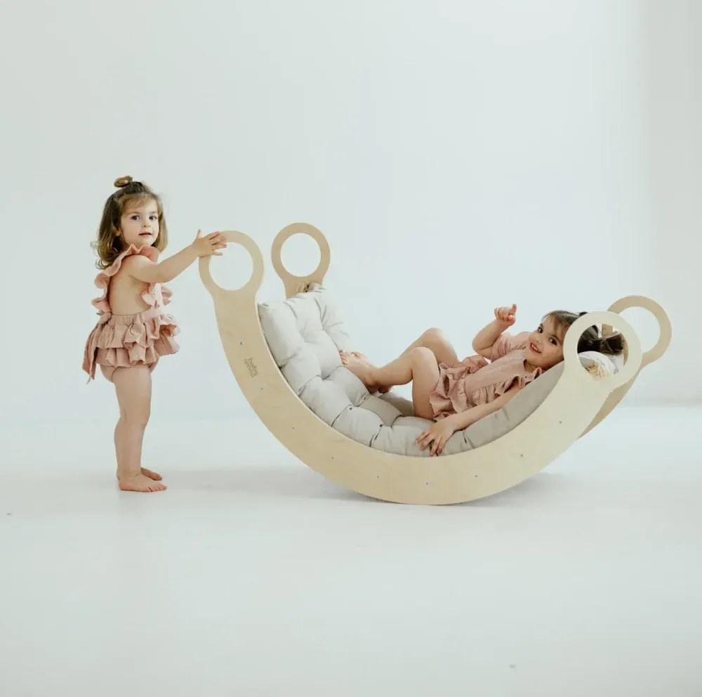 Montessori drevená hojdačka prírodná L Šedá