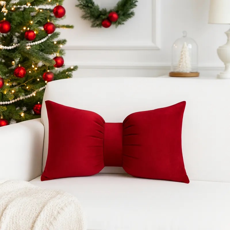 Zamatový dekoračný vankúš v tvare mašle BOWERY, červený