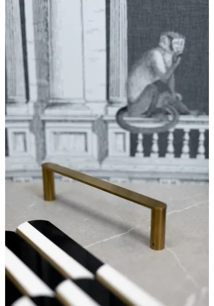 KFA Armatura 864-026-31 - Nástenný vešiak na uteráky 47 cm nerez/zlatá